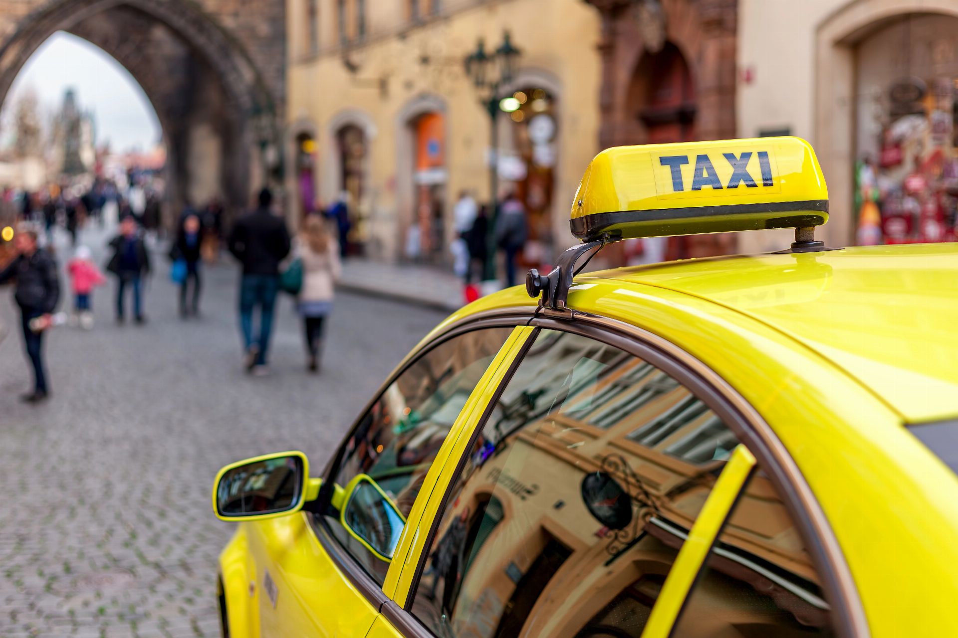 Mennyire biztonságosak az önvezető taxik?